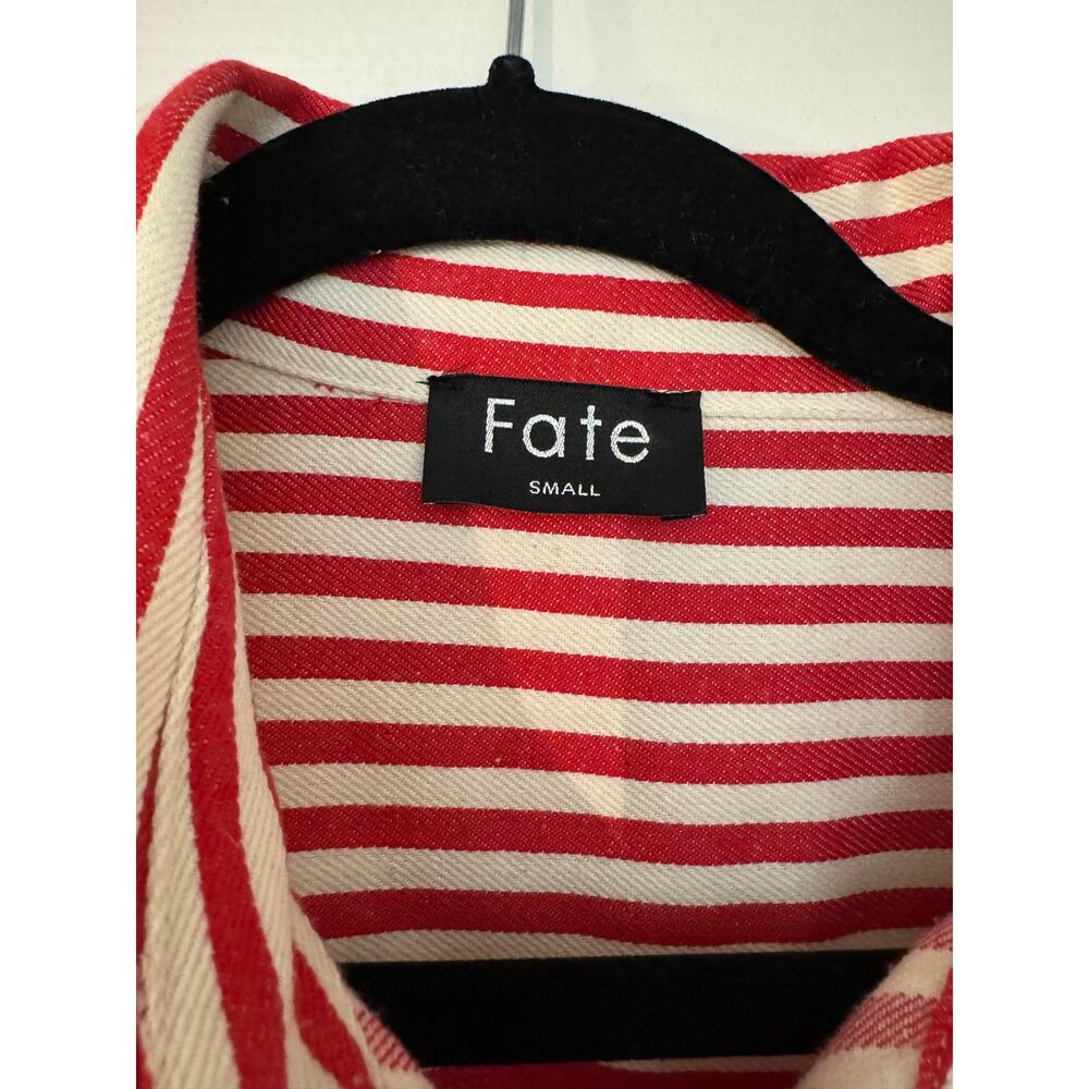 Fate Red White Striped Ruffle Hem Button Down Blouse Size Small Elbow Sleeve - Picture 2 of 9